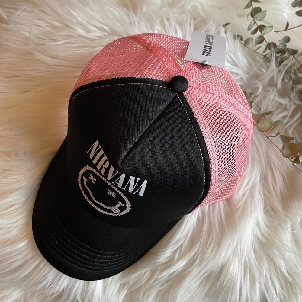 Urban Outfitters Nirvana Band Logo Trucker Hat NWT - Picture 9 of 14